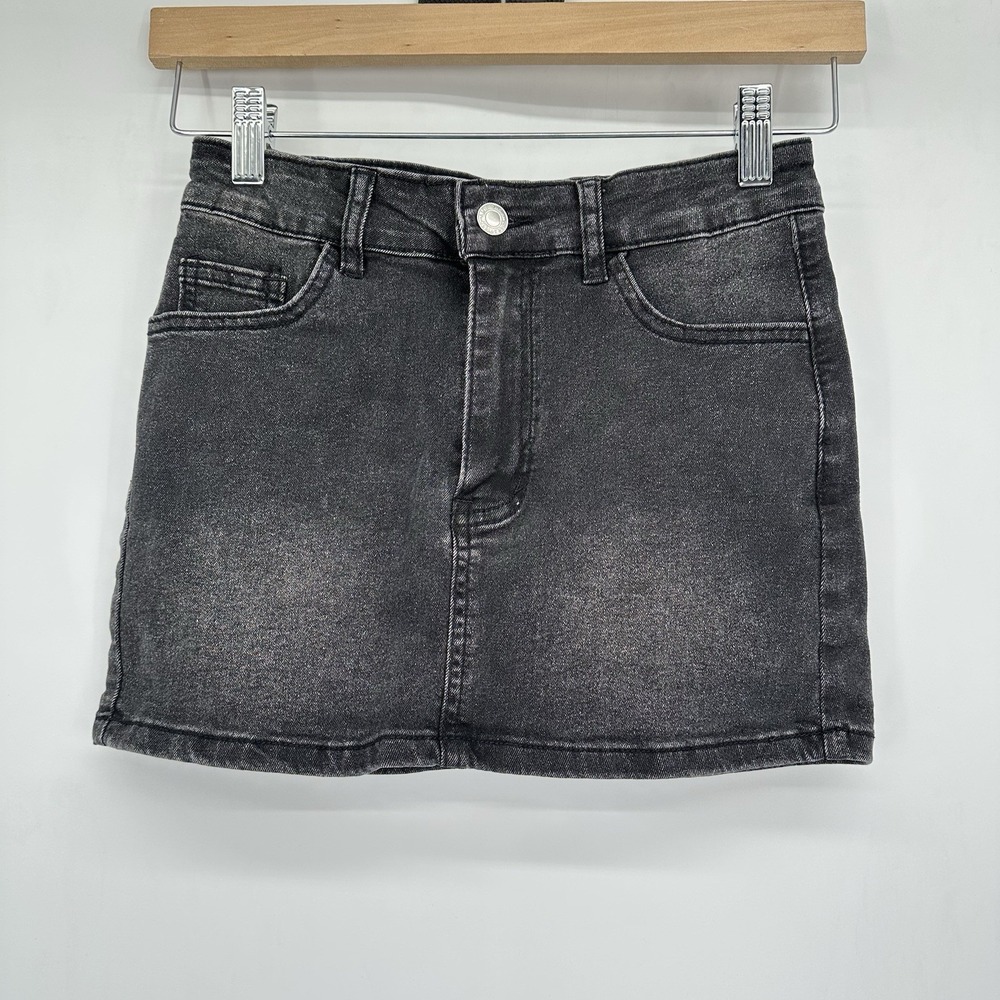 NWOT Forever 21 Black Denim Micro Mini Skirt Y2K Low Rise Micro Fitted Stretch S